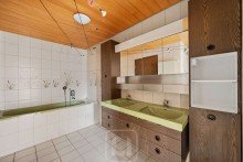 Platz f�r die ganze Familie Gro�z�gige Doppelhaush�lfte | viel Potential | 2-3 Wohneinheiten m�glich | Werkstatt | Doppelgarage