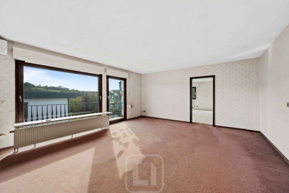 .... Durchgang ins Kaminzimmer Einfamilienhaus Vaihingen an der Enz