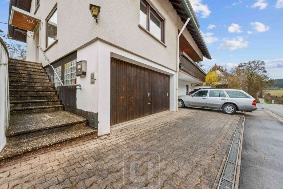 Teppenaufgang Zweifamilienhaus Ebhausen