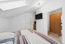 Viel Platz | separates Ankleidezimmer Gro�z�giges Wohnhaus | W�rmepumpe | energieeffizient | gehobene Ausstattung | Garten