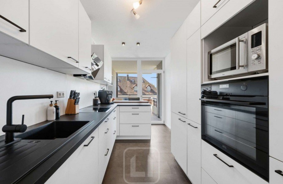 Moderne Einbauk�che Etagenwohnung Weil der Stadt