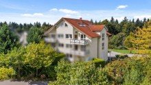 Licht und Charme im Dachgeschoss Lichtdurchflutete Maisonette-Whg. mit 115 m� Wohnfl�che + 42 m� im DG | S�dbalkon | Garage