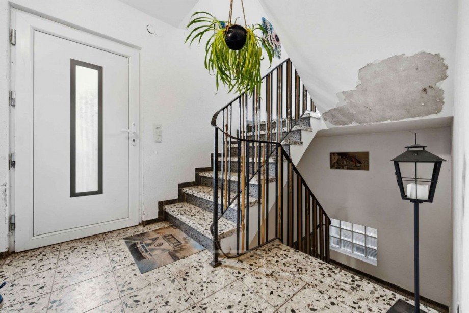 Treppenhaus | Eingang Zweifamilienhaus Ebhausen