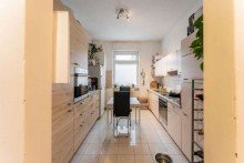 K�che mit Fenster... Bezaubernde Erdgeschosswohnung in zentraler Lage