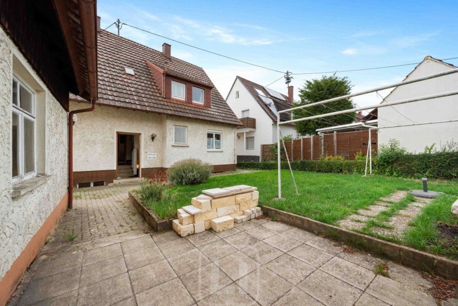 Hof | Eingang | Garten Einfamilienhaus Rutesheim