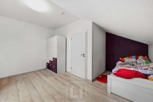 Schlafzimmer 2 Gro�z�giges Wohnhaus | W�rmepumpe | energieeffizient | gehobene Ausstattung | Garten