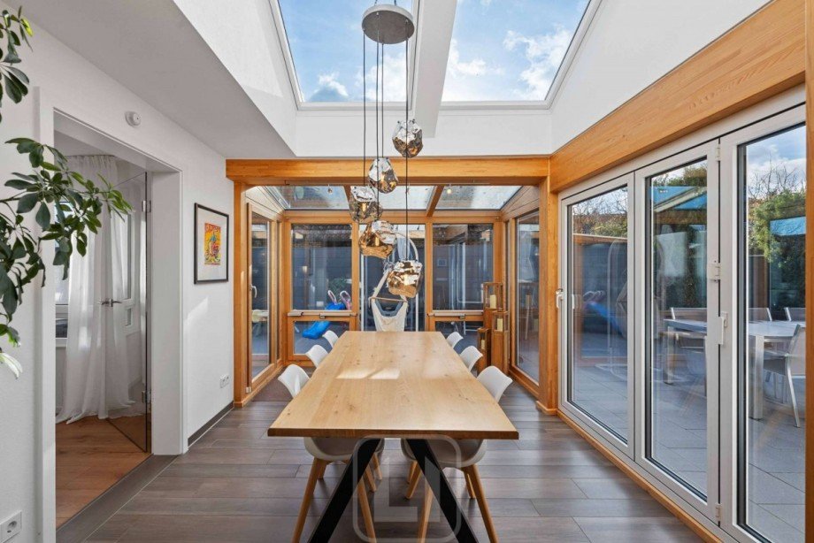 EG I Wintergarten I Glasdach Einfamilienhaus Tiefenbronn
