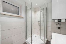 Dusche | Waschbecken Aussicht, Raum und Lebensgef�hl | Mehrfamilienhaus in ruhiger H�henlage von Bad Liebenzell