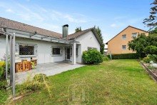 �berdachte Terrasse Gro�z�giges Einfamilienhaus | 205 m� WoFl. | Traumgarten & Terrasse | 2 Garagen