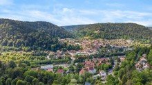Herrliche Umgebung Aussicht, Raum und Lebensgef�hl | Mehrfamilienhaus in ruhiger H�henlage von Bad Liebenzell