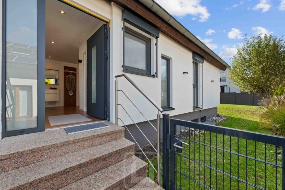 Hauseingang Einfamilienhaus Tiefenbronn