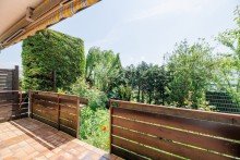 Balkon | Zugang Garten Charmantes Reihenmittelhaus im Herzen G�rtringens | 5,5 Zimmer | Kleiner Garten | 2 Balkone