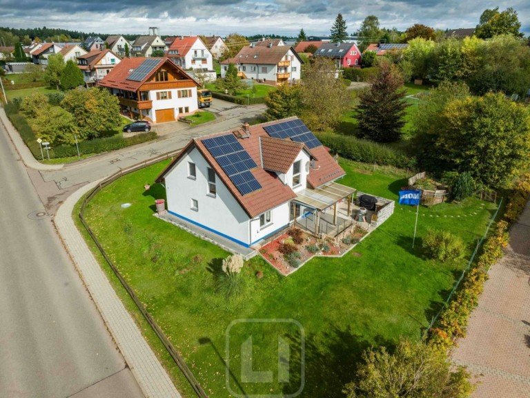 Wundersch�nes Grundst�ck Neuweiler Einfamilienhaus Freistehendes EFH mit viel Platz, Garten & Sonnenterrasse