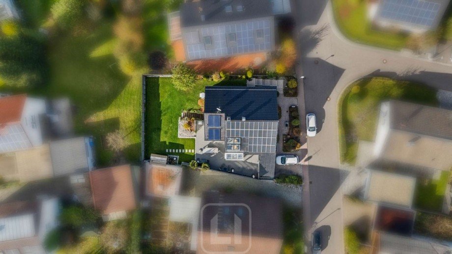 Vogelperspektive Einfamilienhaus Tiefenbronn