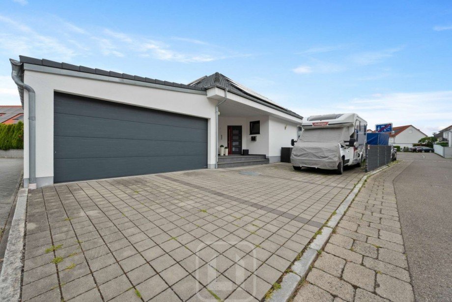 Au�enstellpl�tze Bungalow M�ssingen
