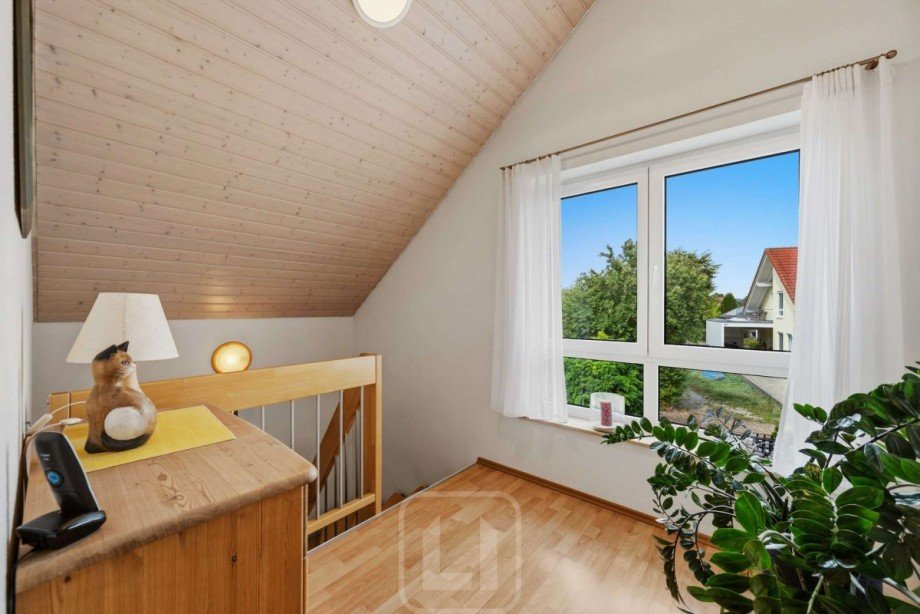 Flur OG Einfamilienhaus G�ufelden
