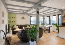 Hauptbild Wohlf�hlwohnung mit besonderem Charme in ruhiger Lage | 2 Balkone