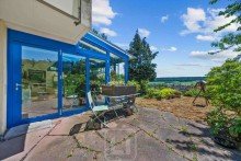 Terrasse mit Ausblick Exklusives Wohnensemble in traumhafter Feldrandlage | Einliegerwohnung & Naturpanorama inklusive