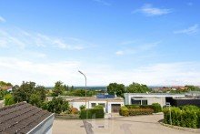 1. OG | Ausblick Gro�z�giges Einfamilienhaus | 205 m� WoFl. | Traumgarten & Terrasse | 2 Garagen