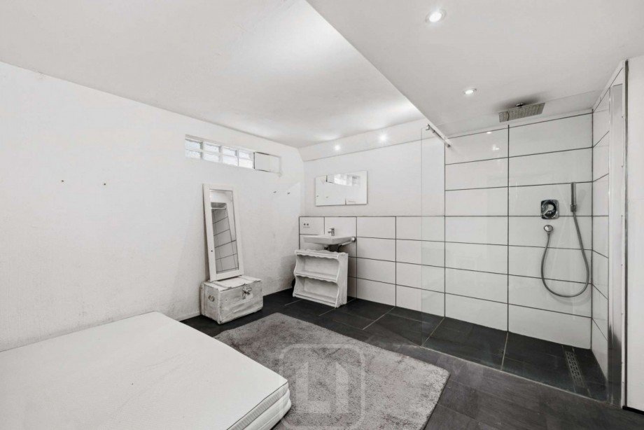 Integrierte Dusche Doppelhaush�lfte Nagold