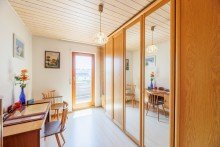 B�ro mit Zugang Balkon Charmantes Reihenmittelhaus im Herzen G�rtringens | 5,5 Zimmer | Kleiner Garten | 2 Balkone