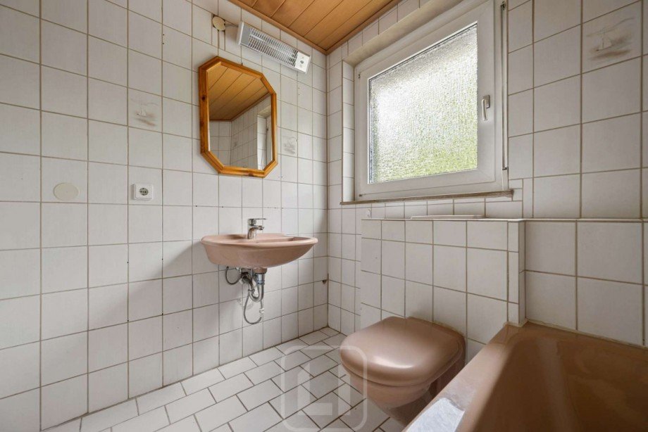 Wanne | WC | Waschbecken Einfamilienhaus Sindelfingen