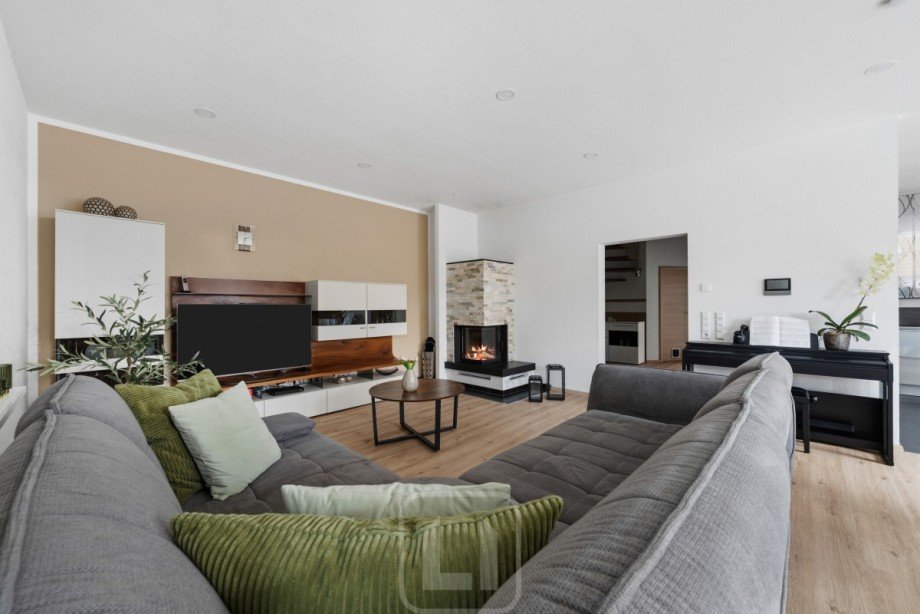 Wohnzimmer | Kamin Bungalow M�ssingen