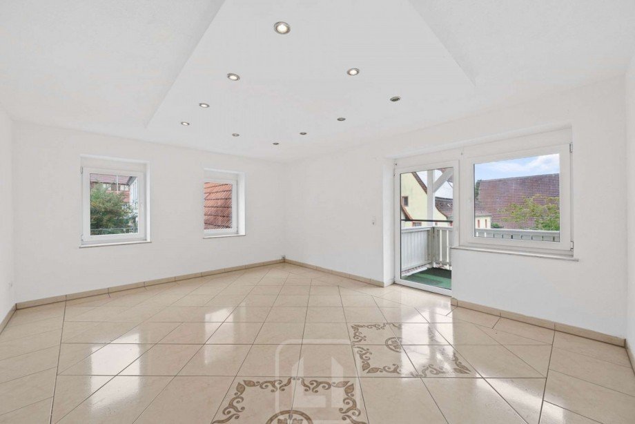 Wohnzimmer | Lichtdurchflutet Wohnung Herrenberg