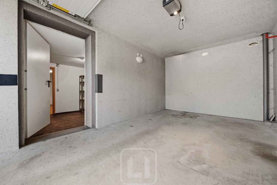 Zugang ins Haus Doppelhaush�lfte Heimsheim