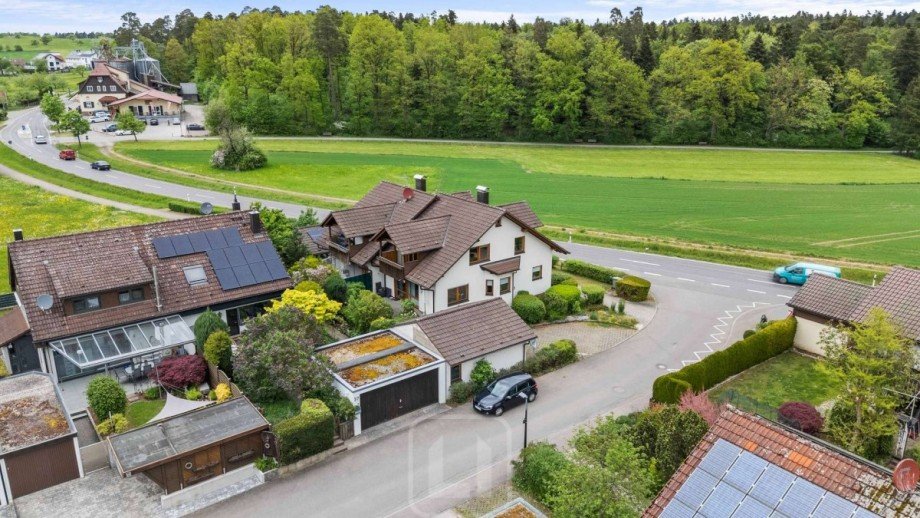 S�dost- | S�dwestansicht Doppelhaush�lfte Althengstett