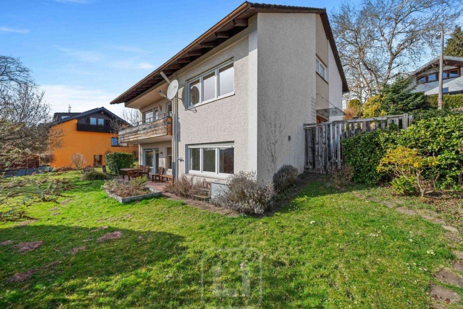 Ideal f�r Gartenliebhaber Zweifamilienhaus Altensteig