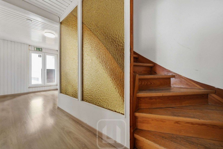 Treppe ins Dachgeschoss Einfamilienhaus Ostelsheim