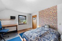 DG | Schlafzimmer 2 Ihr vielf�ltiges 2-Familienhaus mit au�ergew�hnlichem Grundst�ck & gro�em Entwicklungspotenzial