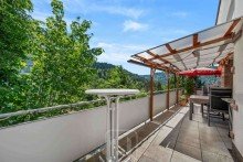 Ger�umiger Balkon Aussicht, Raum und Lebensgef�hl | Mehrfamilienhaus in ruhiger H�henlage von Bad Liebenzell