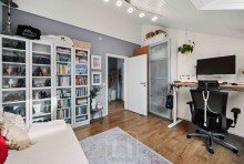 Ob Schlaf-, Arbeits- oder G�stezimmer Gro�z�gige 5-Zimmer-Wohnung mit exzellenter Raumaufteilung, Licht, Weite und Komfort | Stellplatz