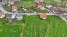 Drohnenaufnahmen Baugrundst�ck | Sofort bebaubar | 635 m� | Natur pur | Genehmigtes Baugesuch | Maisenbach-Zainen