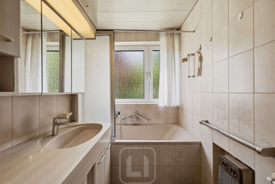Tageslichtbad | Duschwanne Wohnung Stuttgart