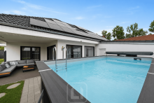 Ihre private Wohlf�hloase Familienfreundlicher Bungalow mit Pool | 2 Etagen | Doppelgarage & Stellpl�tze