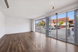 Hauptbild Ihr neuer Erfolgsstandort im Herzen von Magstadt | Gewerbefläche mit Schaufensterlage am Marktplatz