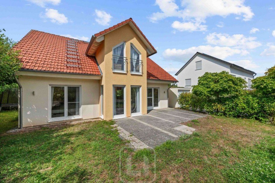 Gepflasterter Terrassenbereich Einfamilienhaus Calw