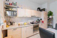 ...und sehr viel... Bezaubernde Erdgeschosswohnung in zentraler Lage
