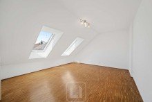 Schlafzimmer 1 Gro�z�giges Wohnen �ber den D�chern von Degerloch | 175 qm Wohnfl�che | 5 Zimmer | 2 Dachterrassen