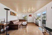 Wohnzimmer Ihr vielf�ltiges 2-Familienhaus mit au�ergew�hnlichem Grundst�ck & gro�em Entwicklungspotenzial