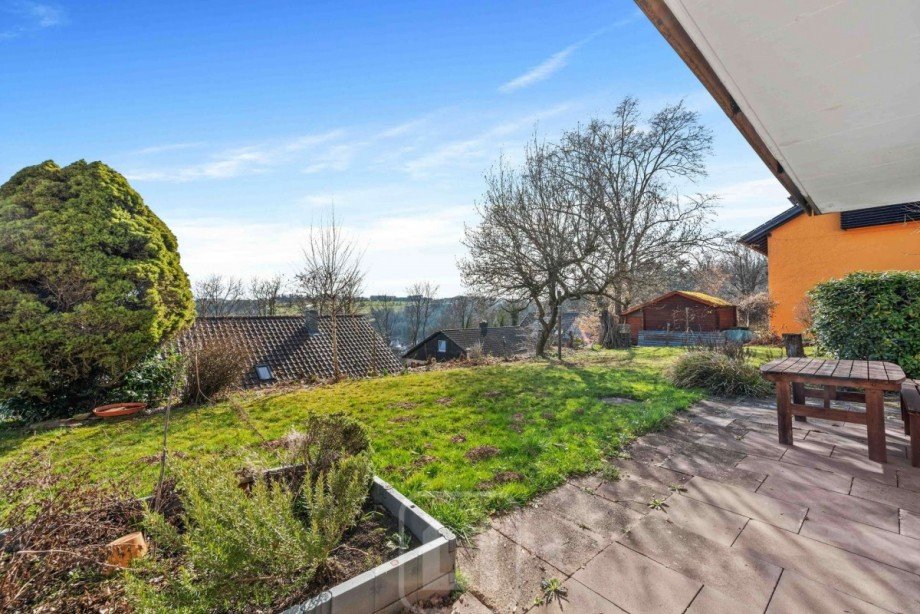 .....mit Ausblick Zweifamilienhaus Altensteig