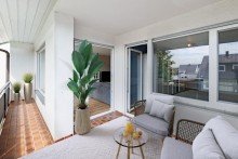 Balkon Einrichtungsbeispiel Moderne 3-Zi-Wohnung in Nufringen | 1. OG | S�dbalkon | Garage | Neu: EBK, Bad, Fenster und B�den