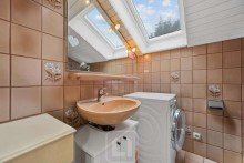 Bad | Waschmaschinenanschluss Exklusives Wohnensemble in traumhafter Feldrandlage | Einliegerwohnung & Naturpanorama inklusive