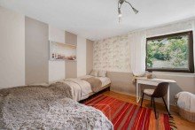Wohnung 1 | Schlafzimmer Gepflegtes Mehrfamilienhaus mit 5 Wohneinheiten in ruhiger Wohnlage