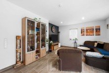 Gro�z�giges Wohnzimmer Gro�z�giges Wohnhaus | W�rmepumpe | energieeffizient | gehobene Ausstattung | Garten