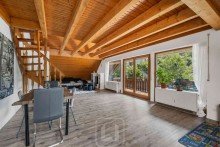 Wohnung 5 | Wohn-und Esszimmer Gepflegtes Mehrfamilienhaus mit 5 Wohneinheiten in ruhiger Wohnlage