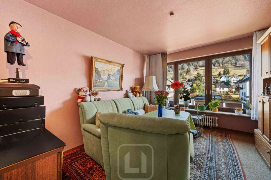 1. OG | Zimmer Mehrfamilienhaus Bad Wildbad